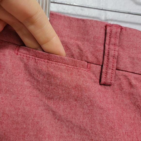 Old Navy Mens Red Flat Front Shorts 32 Ultimate Slim Built in Flex RN# 54023 635 - Picture 4 of 11